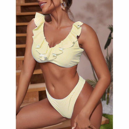 Bella | Stribet Ruffle Todelt Bikini Badedragt til Kvinder