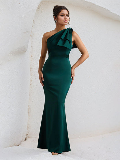 One Shoulder Green Bow Detail Satin Maxi Formal Bridesmaid Dress