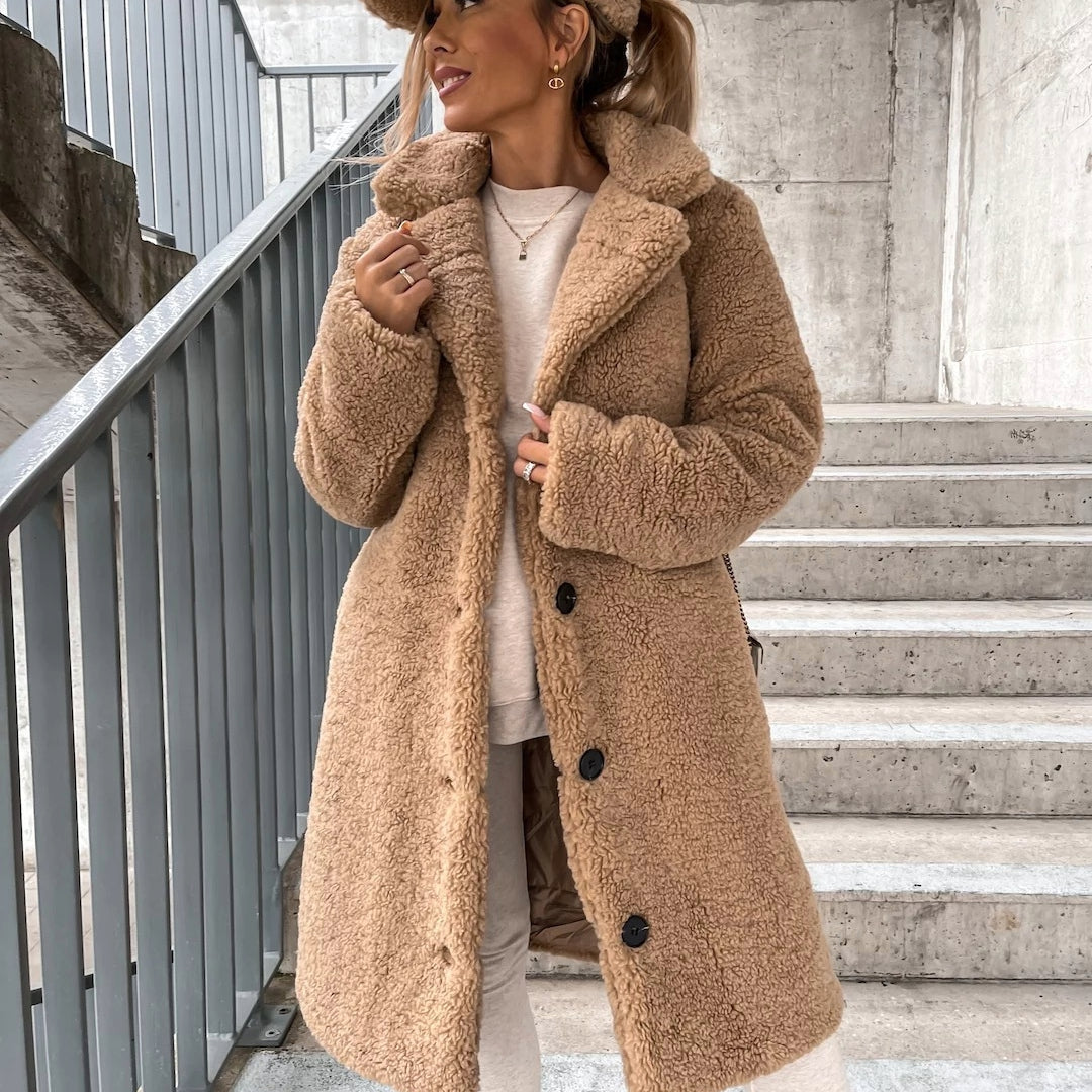 En Oversized Teddyfrakke